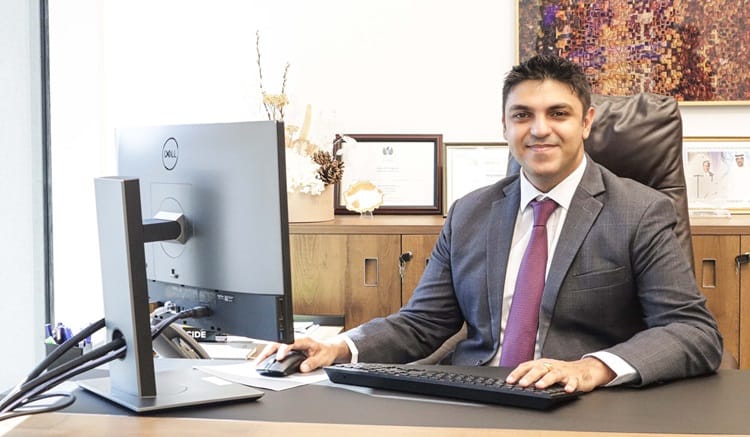 فيجاي فاليشا، الرئيس التنفيذي للاستثمار في «سنشري فاينانشال»