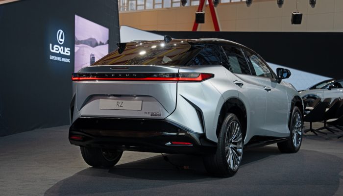 2025-lexusrzluxury-normalsw-002