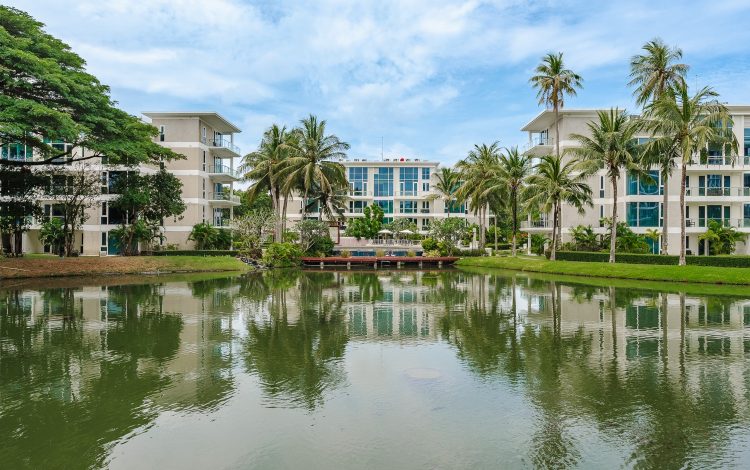 over 600 guestrooms and villas